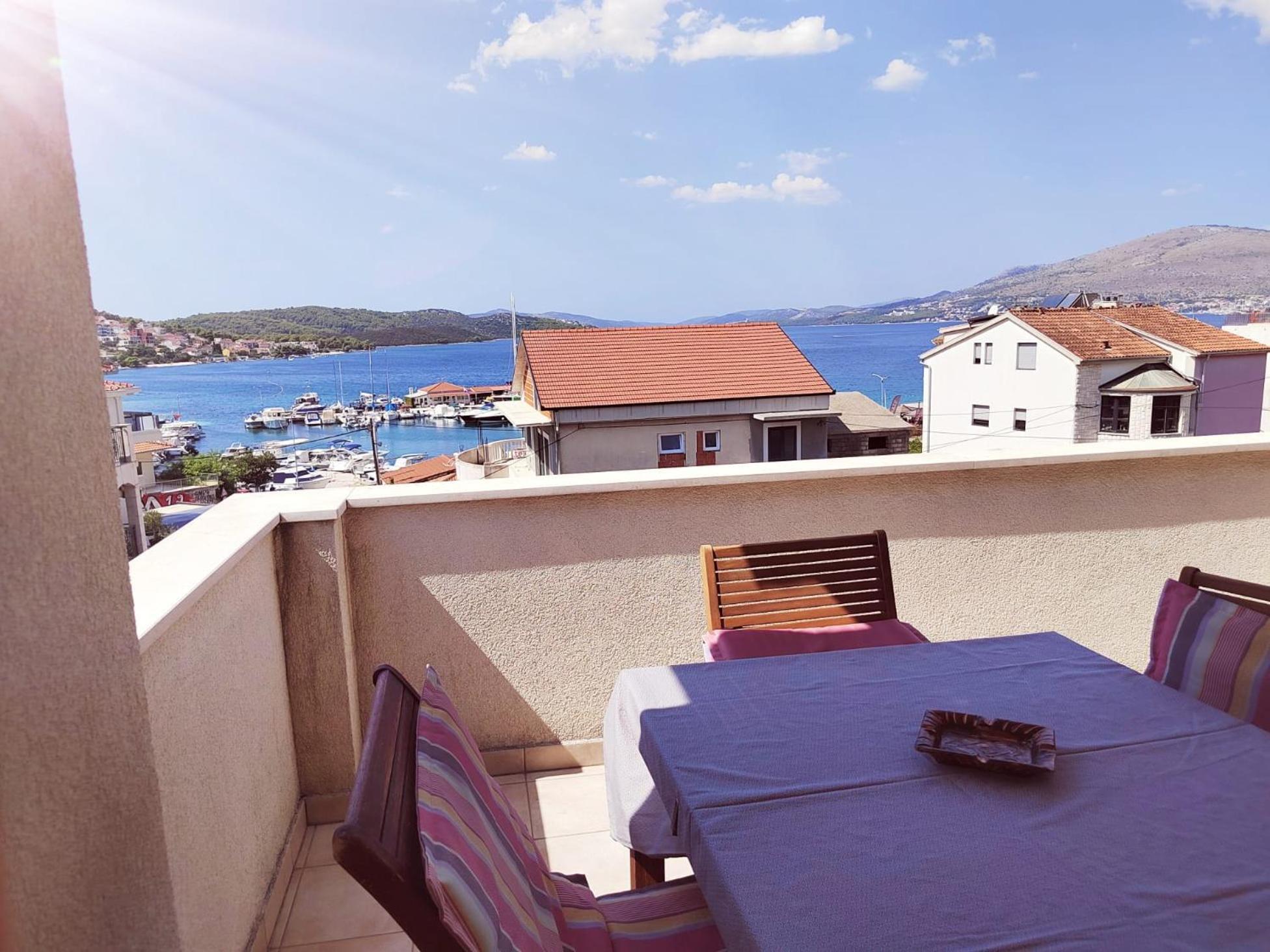 T&t Sea View Apartment *