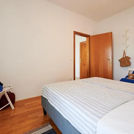 T&T Sea View Apartments Trogir Exterior photo