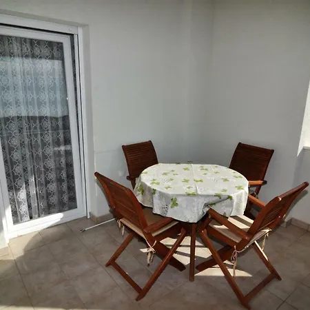 T&T Sea View Apartments Trogir Exterior photo