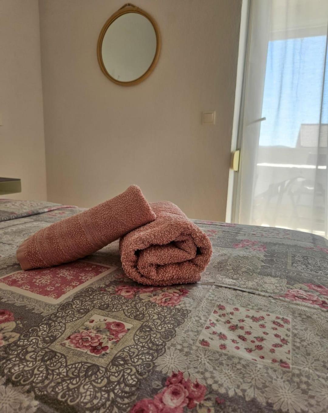 T&t Sea View Apartman