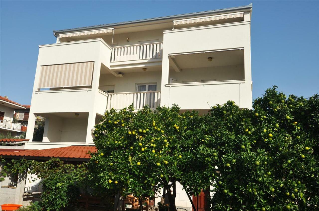 T&t Sea View Apartman